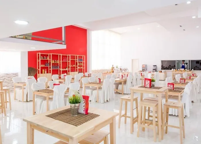 Hotel By President 4*