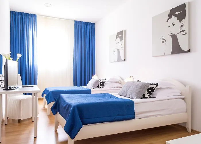 Hotel By President Split