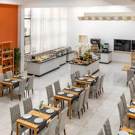 Hotel By President 4*