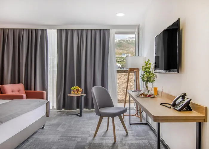 Hotel By President 4*